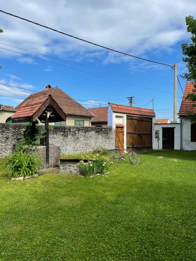 Вілла La Mosu Порумбаку-де-Жос Екстер'єр фото